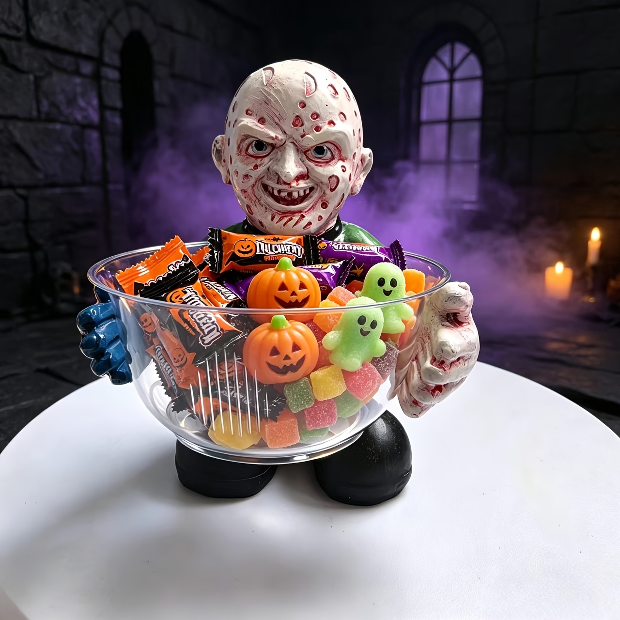 Zombie Snacks - وعاء حلوى على شكل زومبي، تمثال